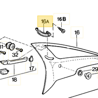 928 555 275 04 70B - Seat Belt Rose Left - 80 to 95