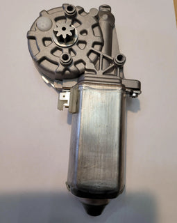 Porsche 928 right window motor 8 tooth 1978-1983 product photo
