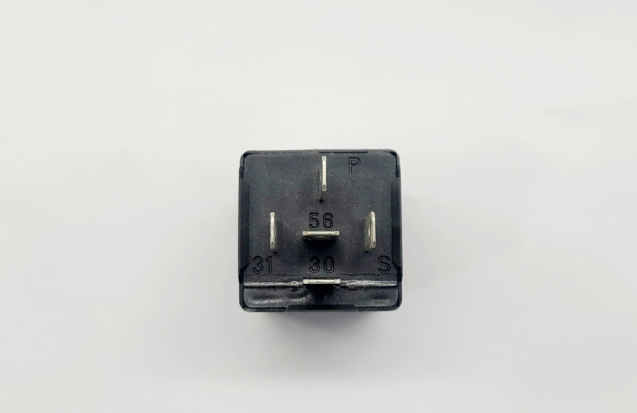 928 618 111 00 - Headlamp Wash Relay - 78 to 95 - Porsche| 928sRus 