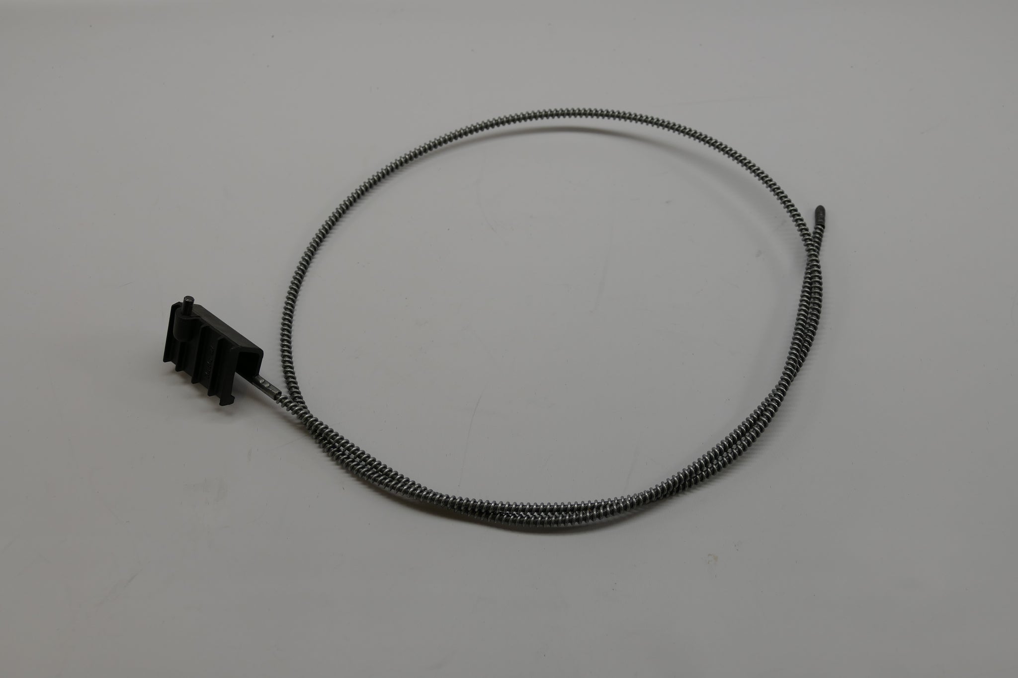 928 564 083 43U - Sunroof Guide & Cable - Left - USED| 928sRus, Inc.