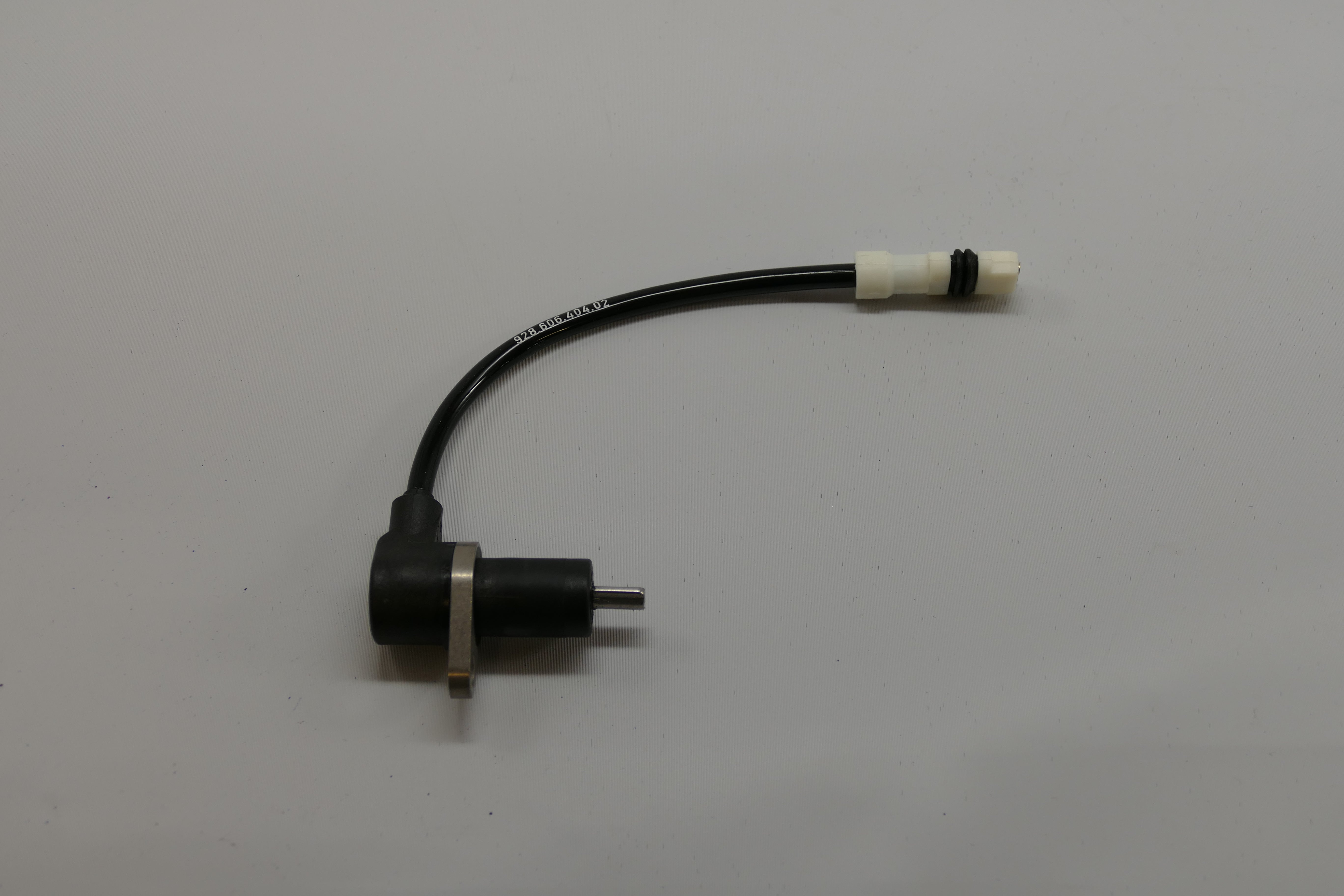 超人気ブティック to 86.5 - Front Sensor ABS - 02 404 606 928 95| Inc. 928sRus, パーツ