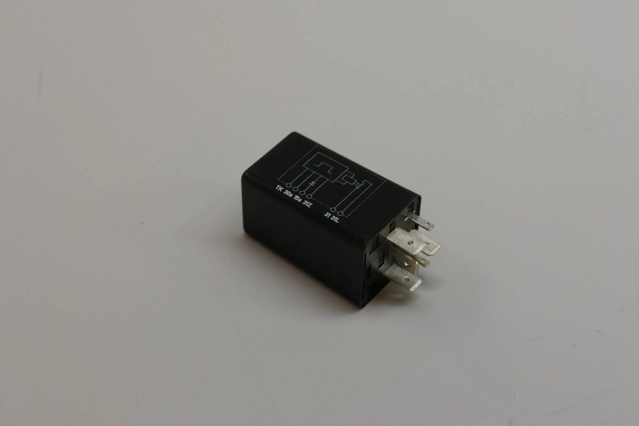 928 618 225 01 - Interior Light Delay Relay - 86.5 to 95| 928sRus 