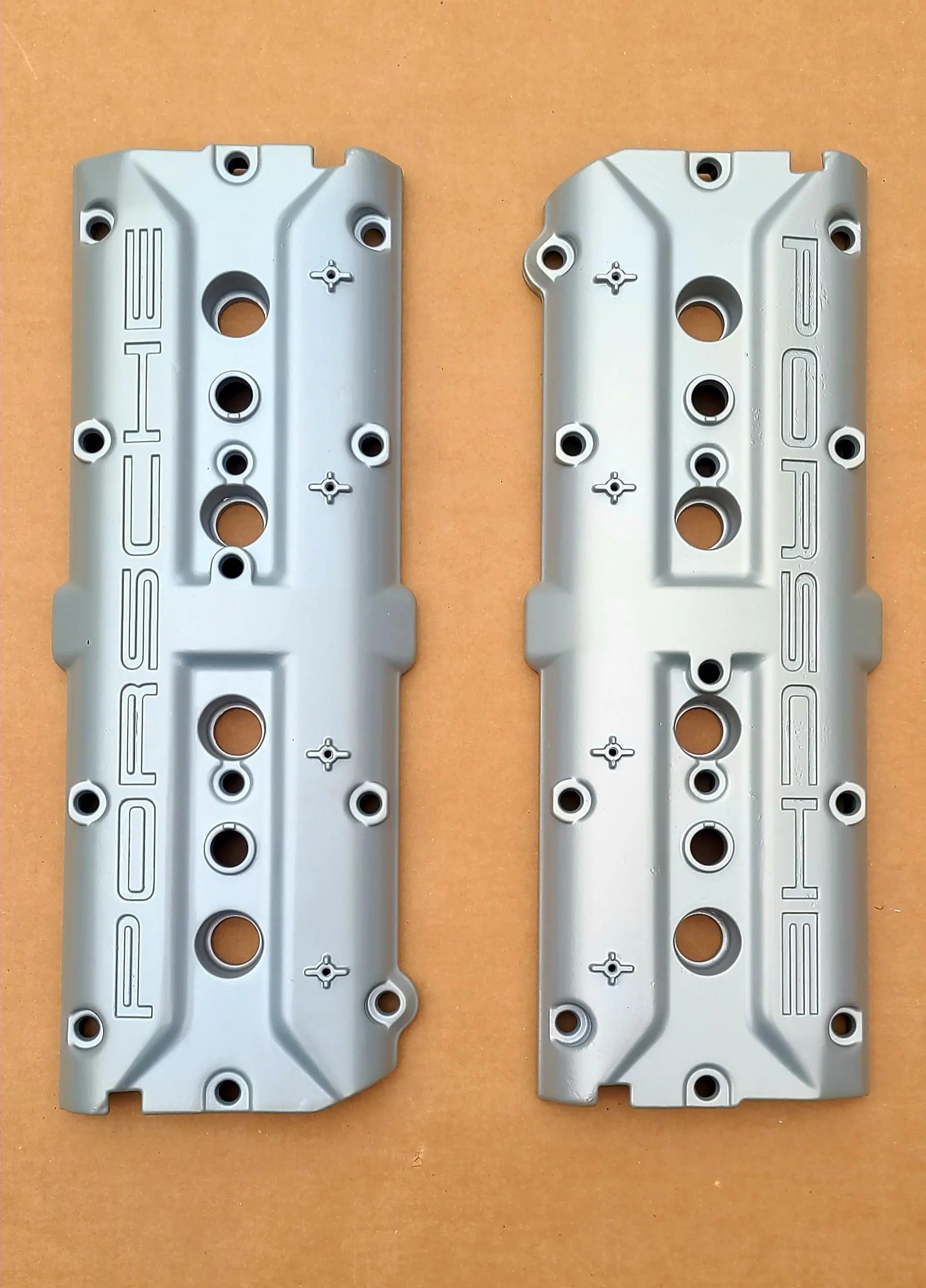エレガンス ハードカバー 2007/4/5 928 104 461 08 - Cam Covers Pair Re-Finish - 87 to 95 - S4 GT GTS