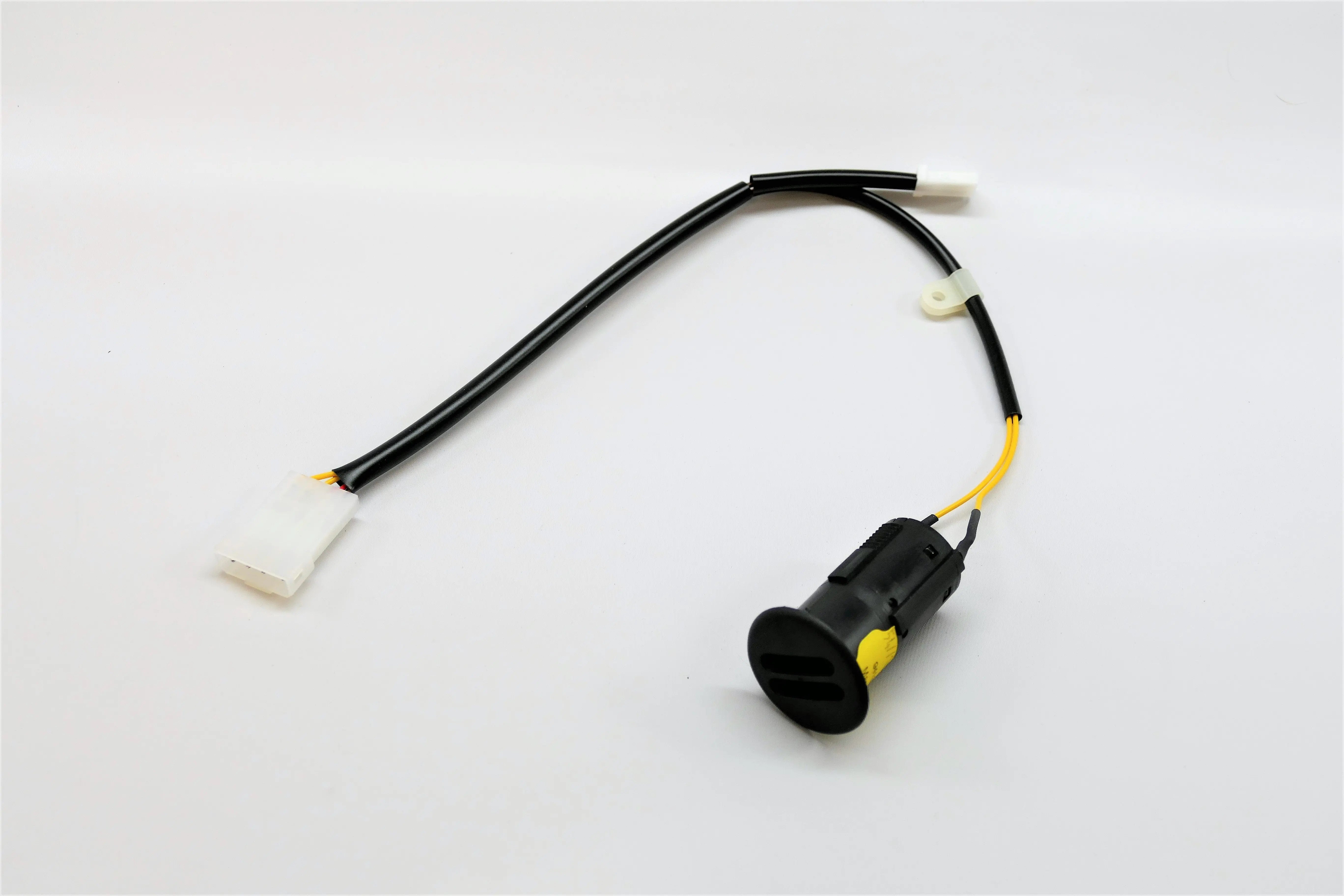 ポルシェ928 室内温度センサー 928 624 04100 928 624 041 00 - Dash Inside Temp Sensor 80 to 95| 928sRus, Inc.