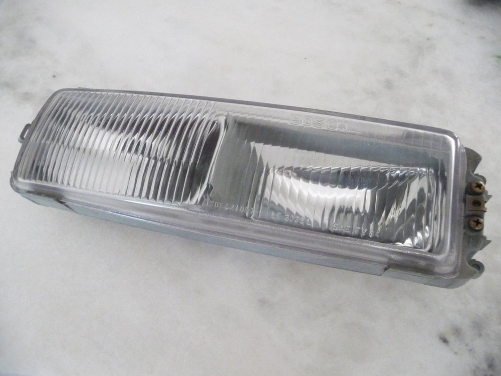 928 631 952 02AM - Driving/Fog light Lens - Right Side USA/CAN 87 to 95 - Aftermarket