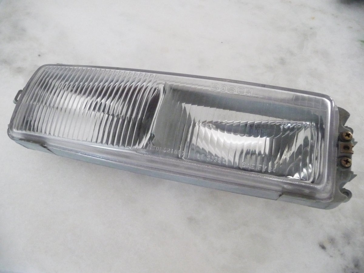 928 631 952 00AM - Driving/Fog light Lens - Right Side ROW/Euro 87